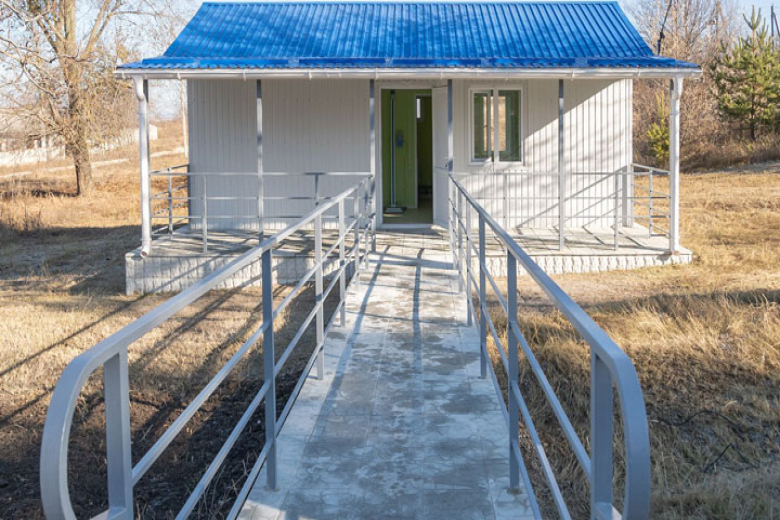 Фельдшерско-акушерский пункт в с.Дубово.