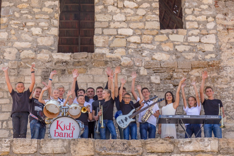 Коллектив Kid's band. Андрей Фокша, г. Тирасполь, Приднестровье